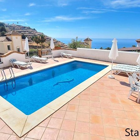 Silhouse Nerja Villas Beach מראה חיצוני תמונה