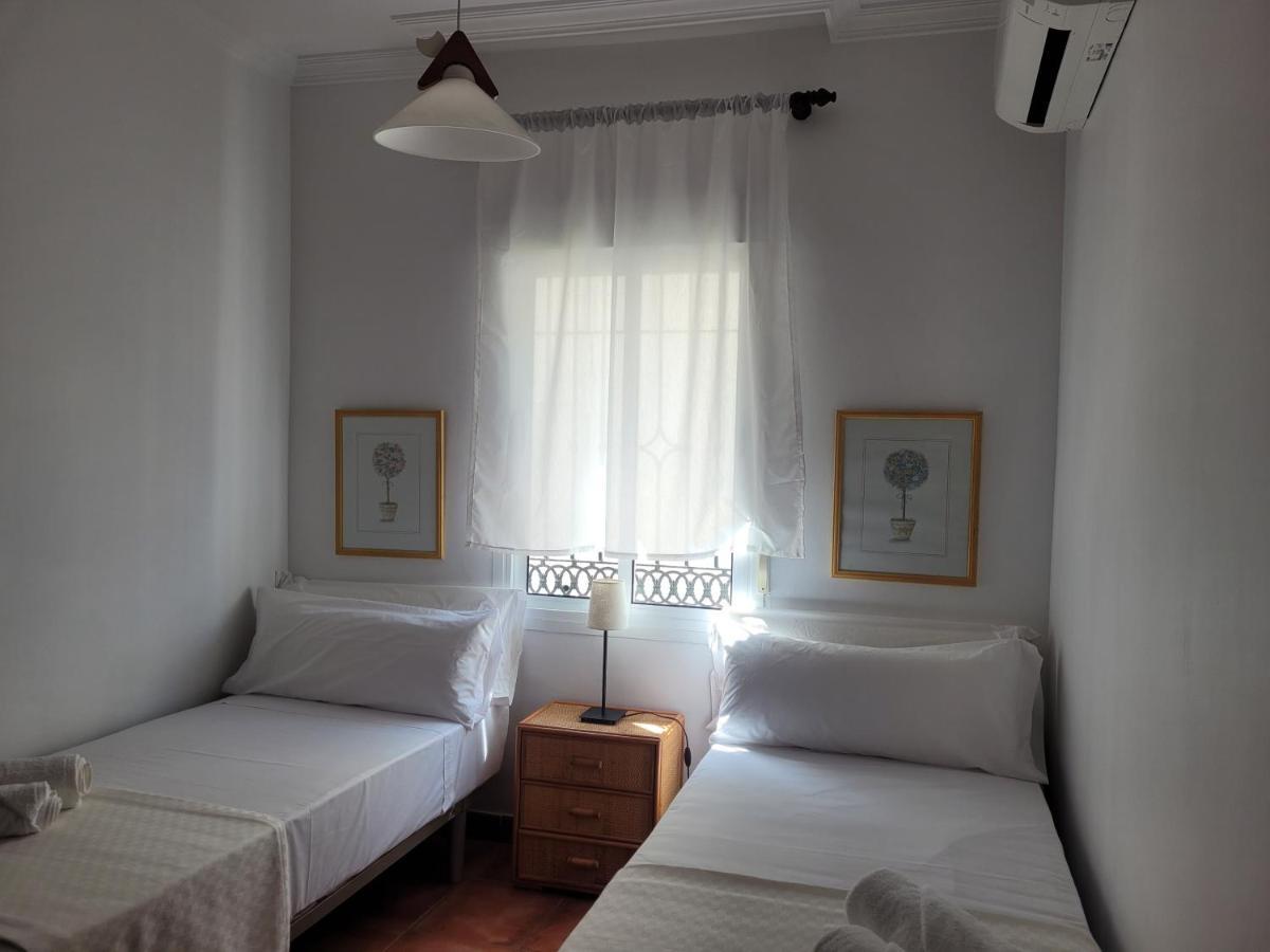 Silhouse Nerja Villas Beach מראה חיצוני תמונה
