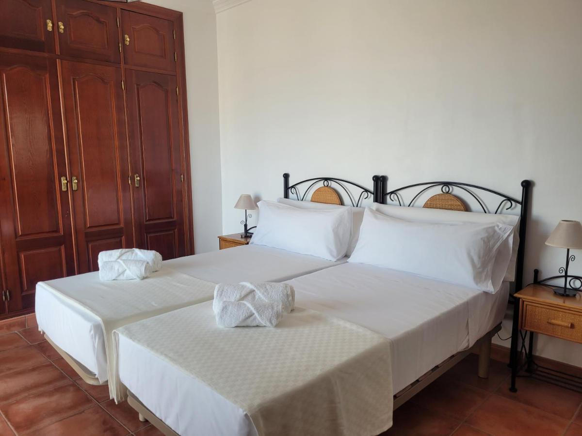 Silhouse Nerja Villas Beach מראה חיצוני תמונה