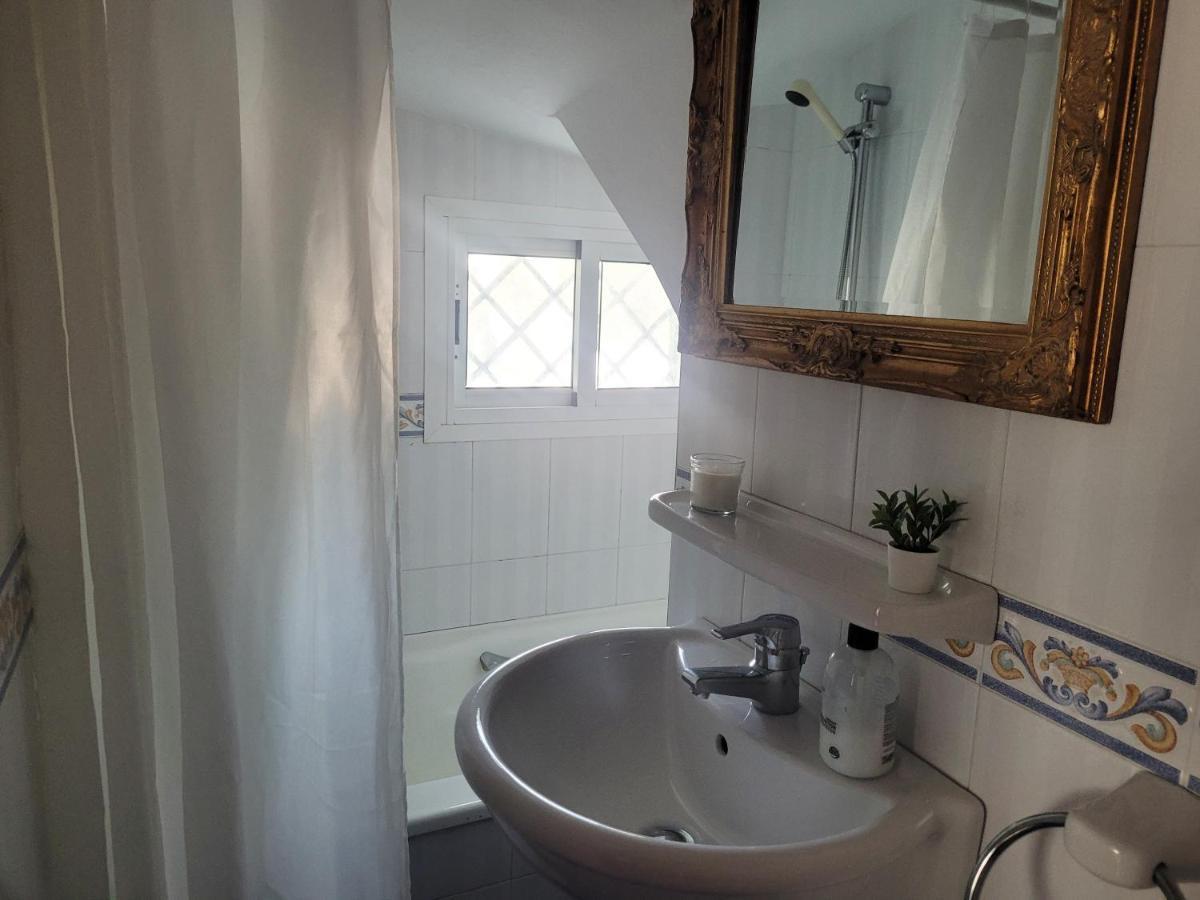 Silhouse Nerja Villas Beach מראה חיצוני תמונה