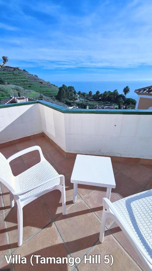 Silhouse Nerja Villas Beach מראה חיצוני תמונה